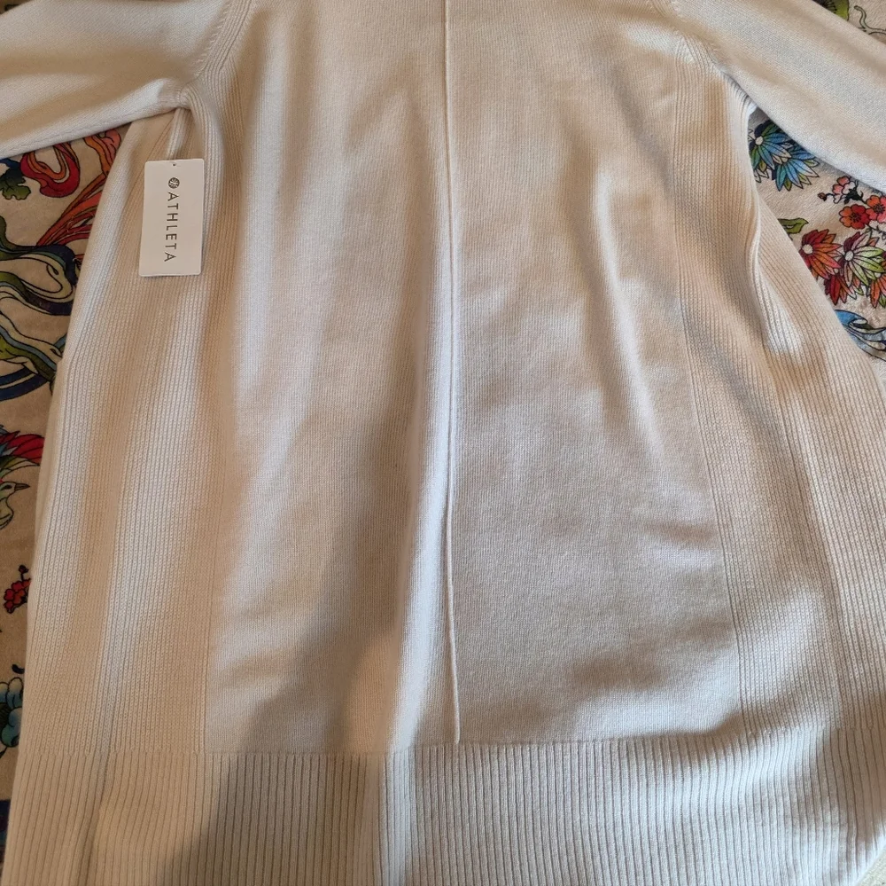 Athleta Alpine Spirit Wrap XL Nwt - Picture 5 of 9